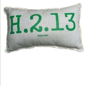 NWOT “And again, I will put my trust in him.” Hebrews 2:13 Flax  & Green Pillow